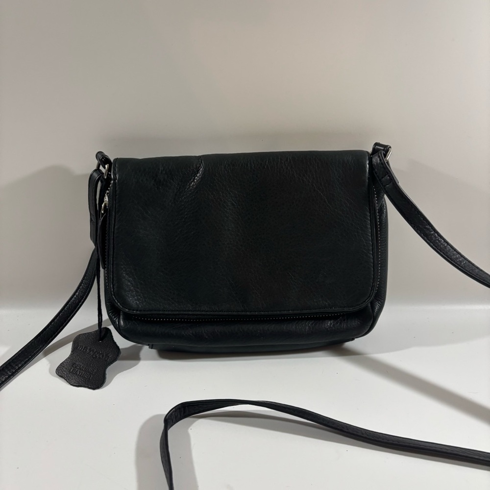 Margot Black Genuine Leather Crossbody Purse Bag / Pre-owned